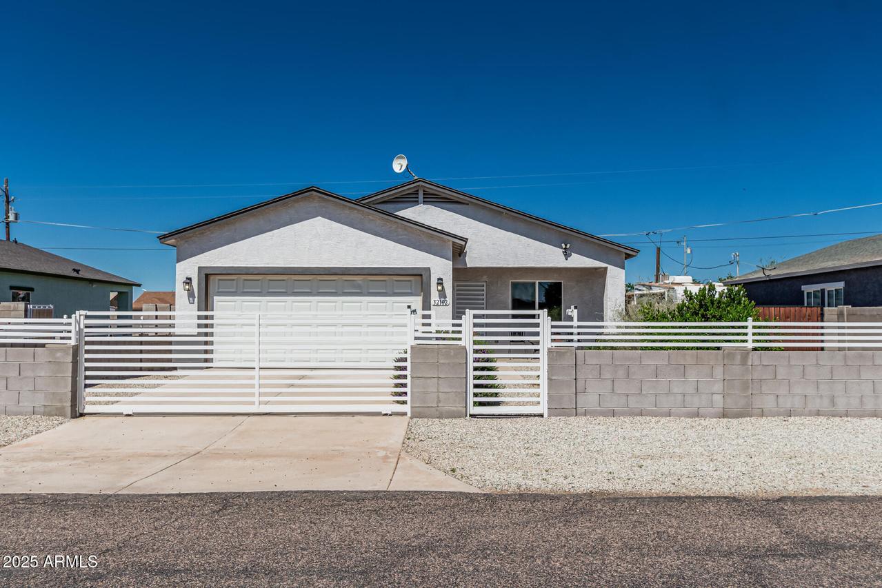 32102 N Walnut St., Wittmann, AZ 85361