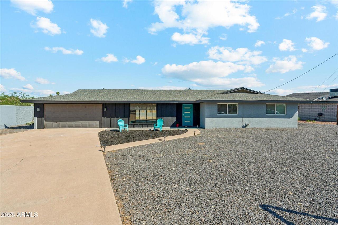 428 E Kachina Tr., Phoenix, AZ 85042