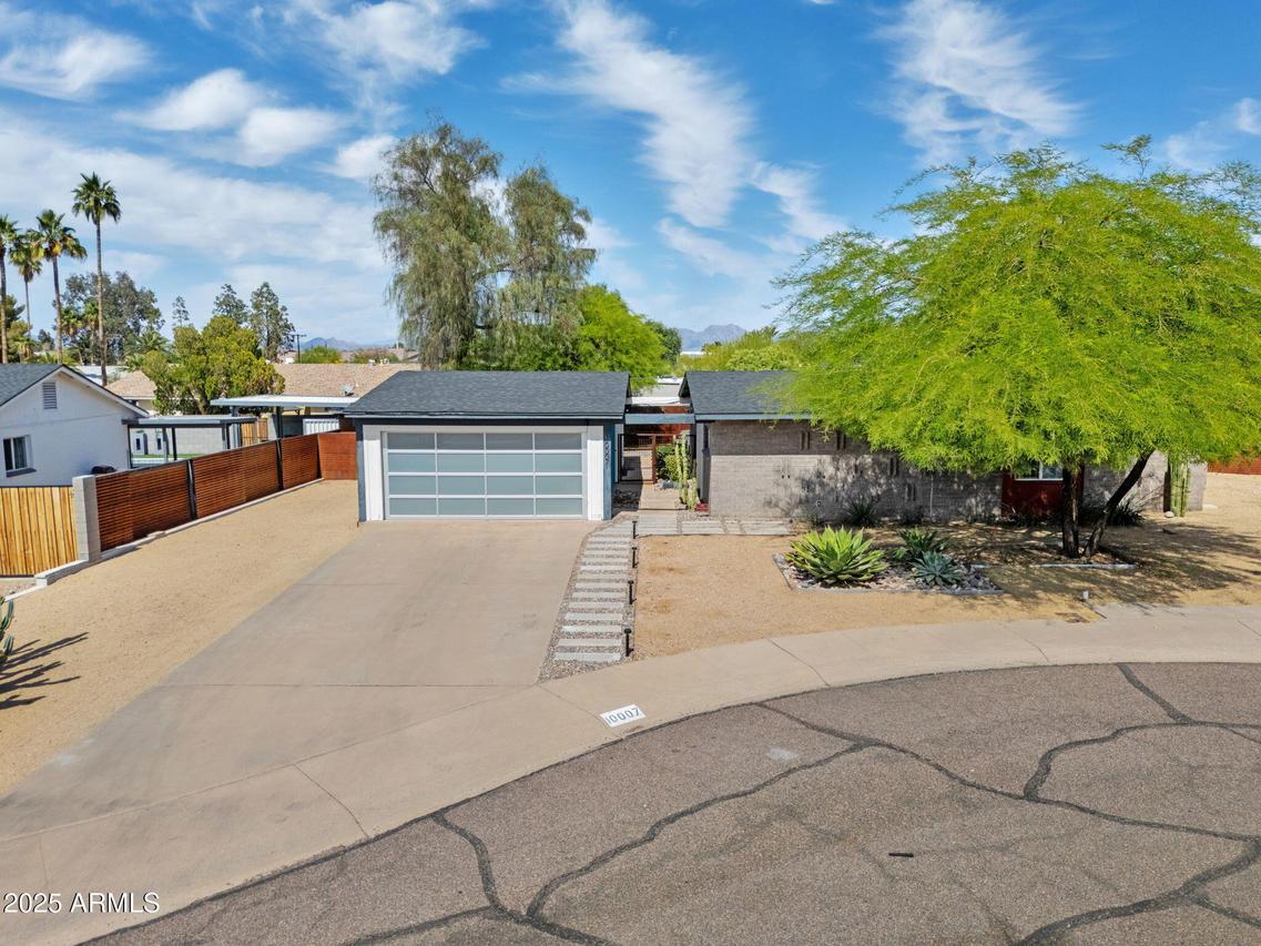 10007 N 30th Pl., Phoenix, AZ 85028