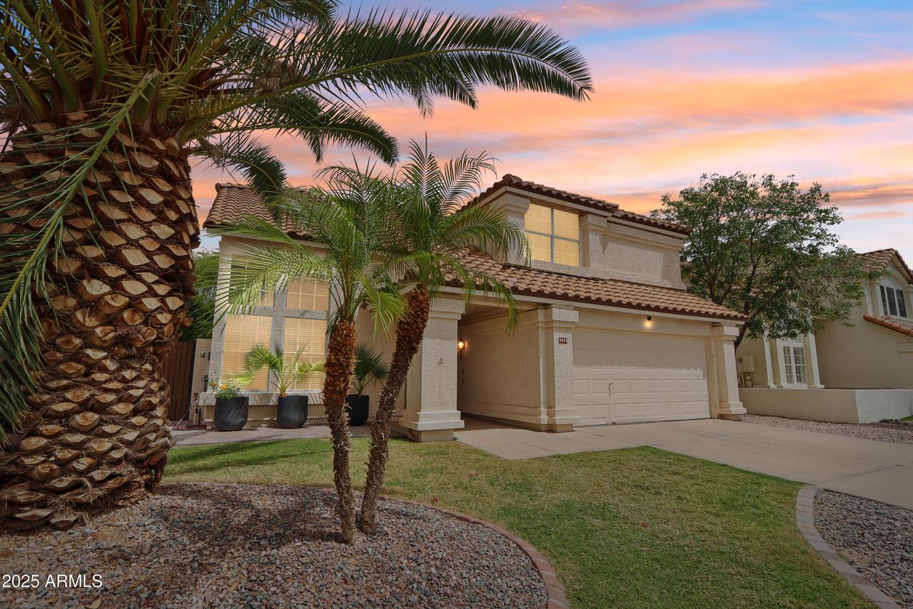 4043 N Ranier St., Mesa, AZ 85215