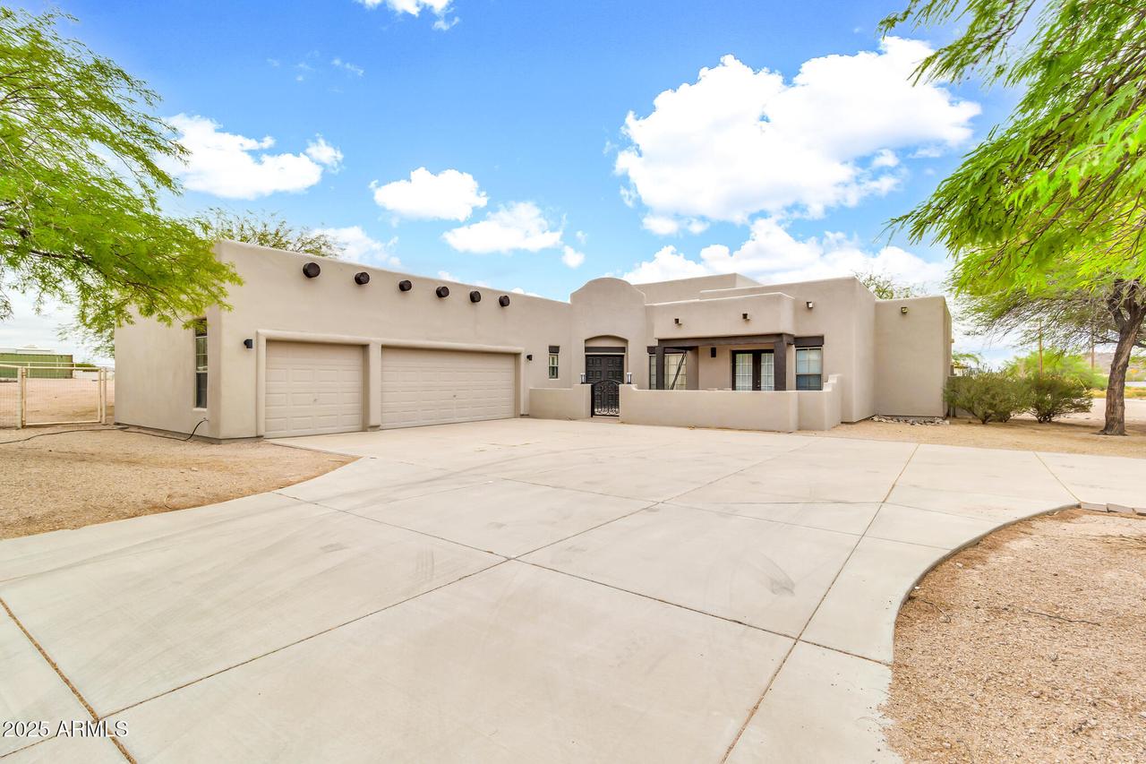 27347 N Gary Rd., San Tan Valley, AZ 85144
