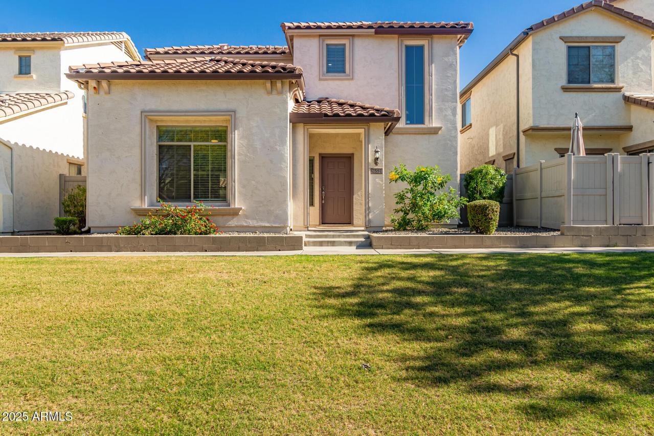26521 N Babbling Brook Dr., Phoenix, AZ 85083