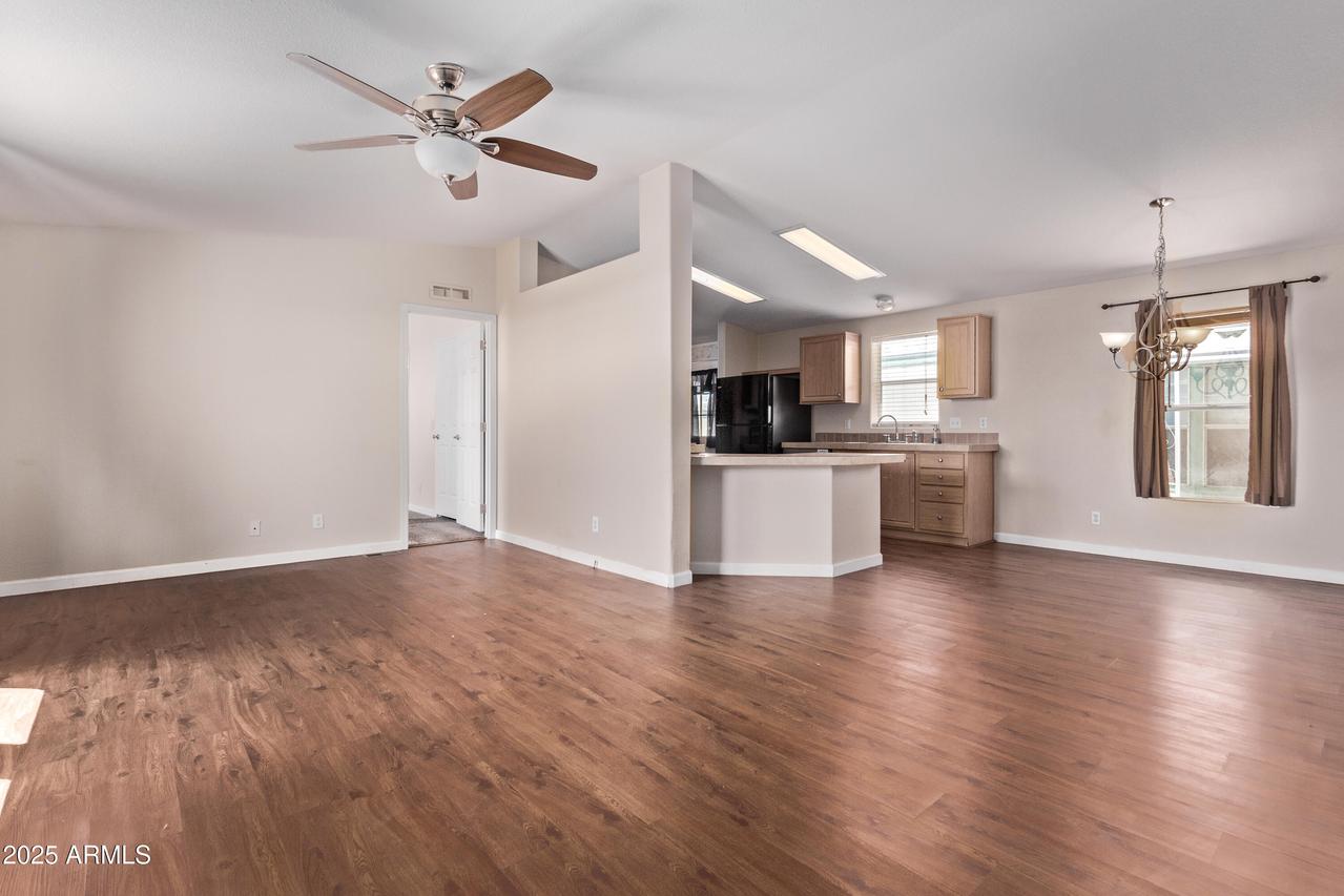2140 E Michigan Ave. #42, Phoenix, AZ 85024