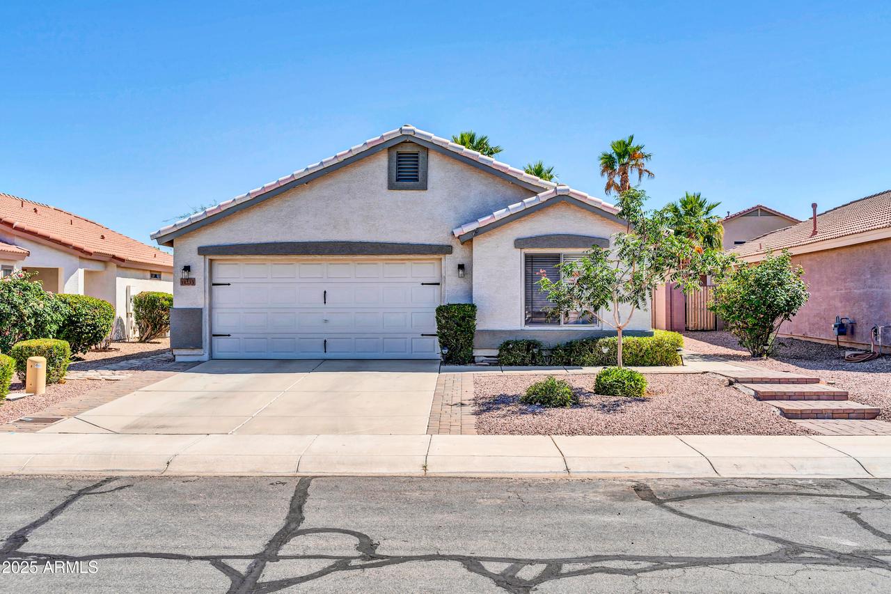 13233 W Mauna Loa Ln., Surprise, AZ 85379