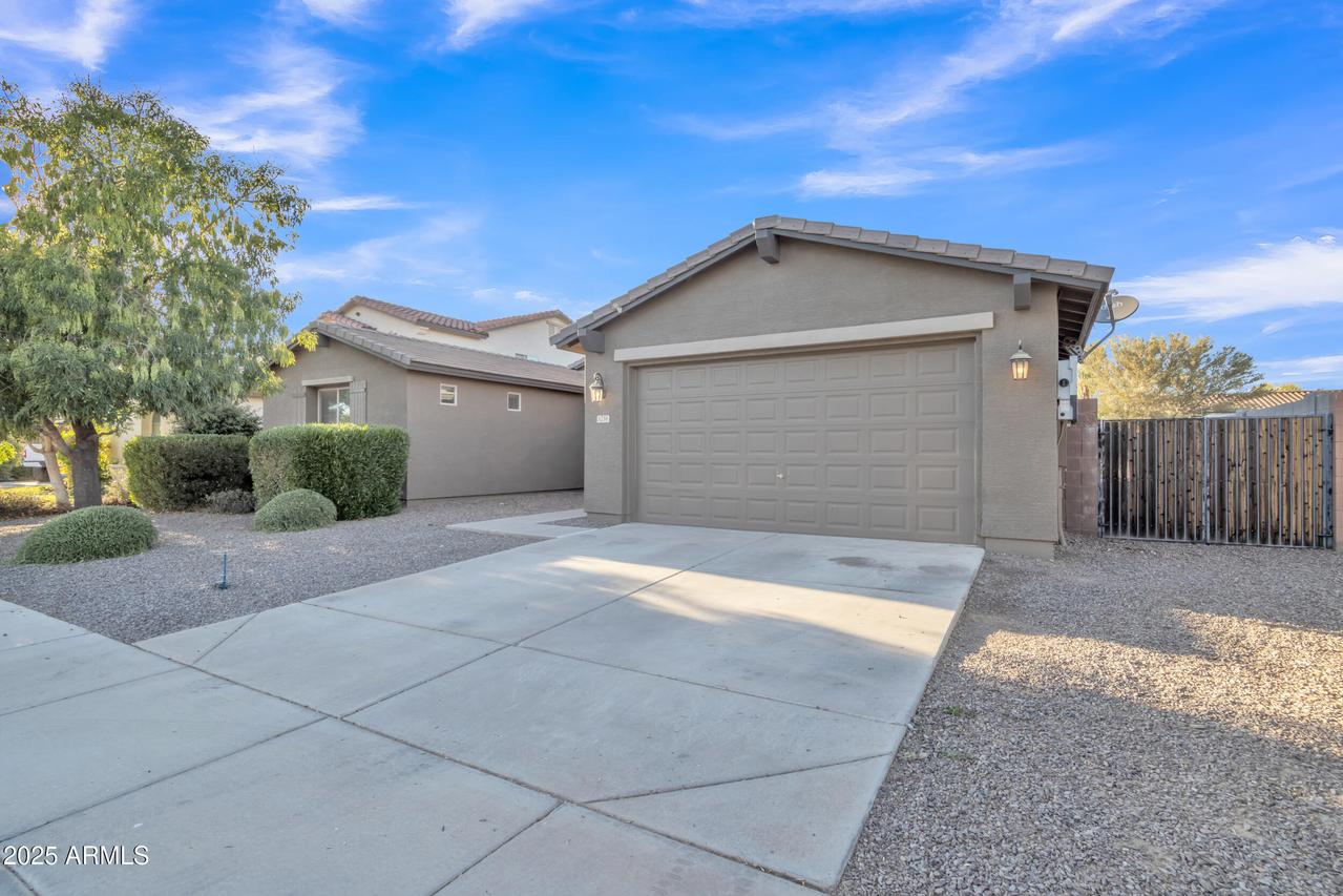 1258 W Plane Tree Ave., San Tan Valley, AZ 85140