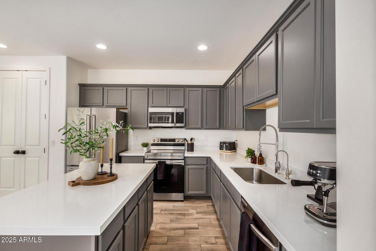 5518 S Dillon Cir., Mesa, AZ 85212