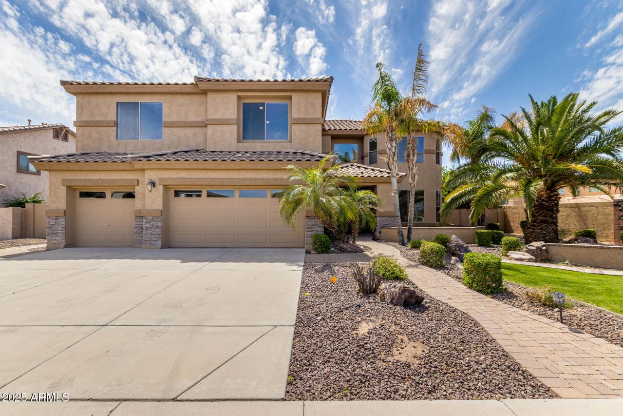 2302 S Canfield, Mesa, AZ 85209