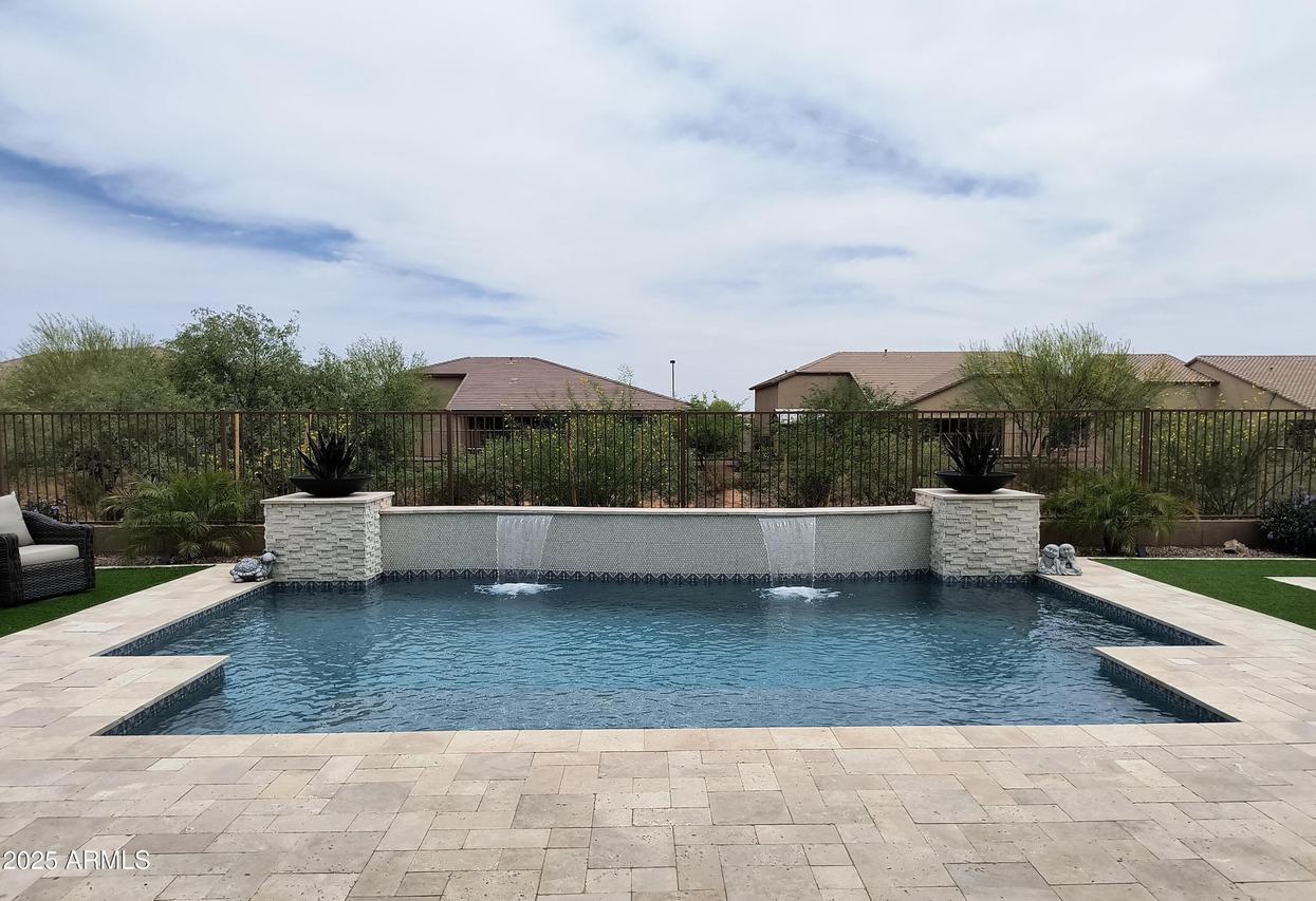 24035 N 171st Dr., Surprise, AZ 85387