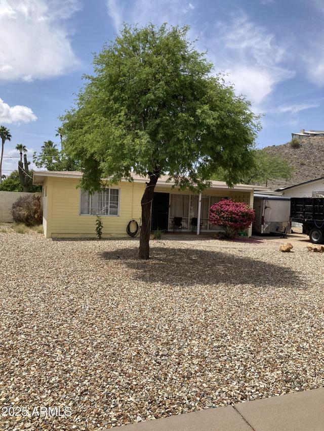 9438 N 5th Ave., Phoenix, AZ 85021