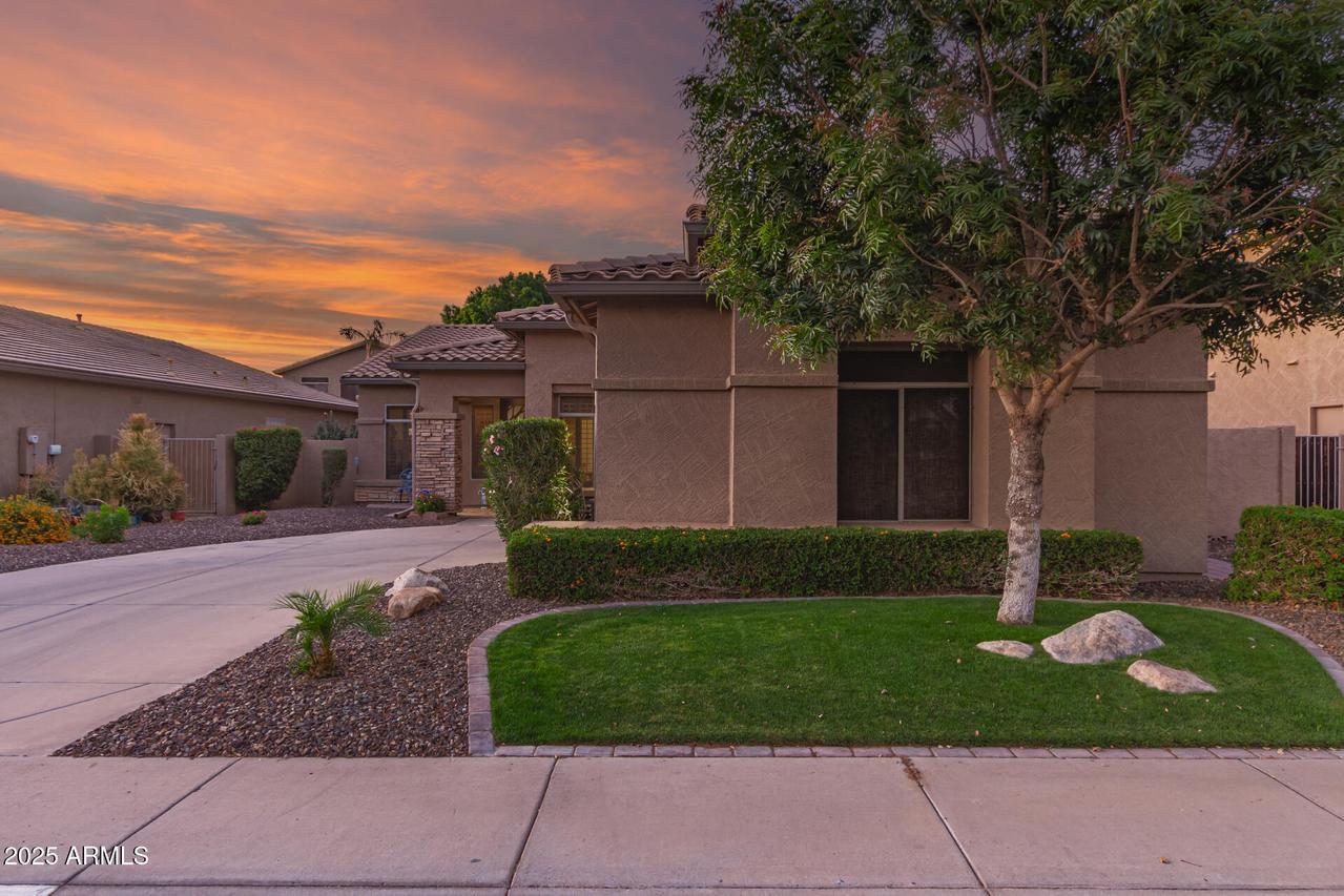 712 W Jade Dr., Chandler, AZ 85248