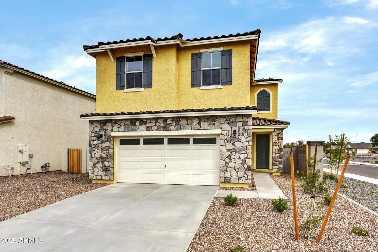 7410 W Rovey Ave., Glendale, AZ 85303