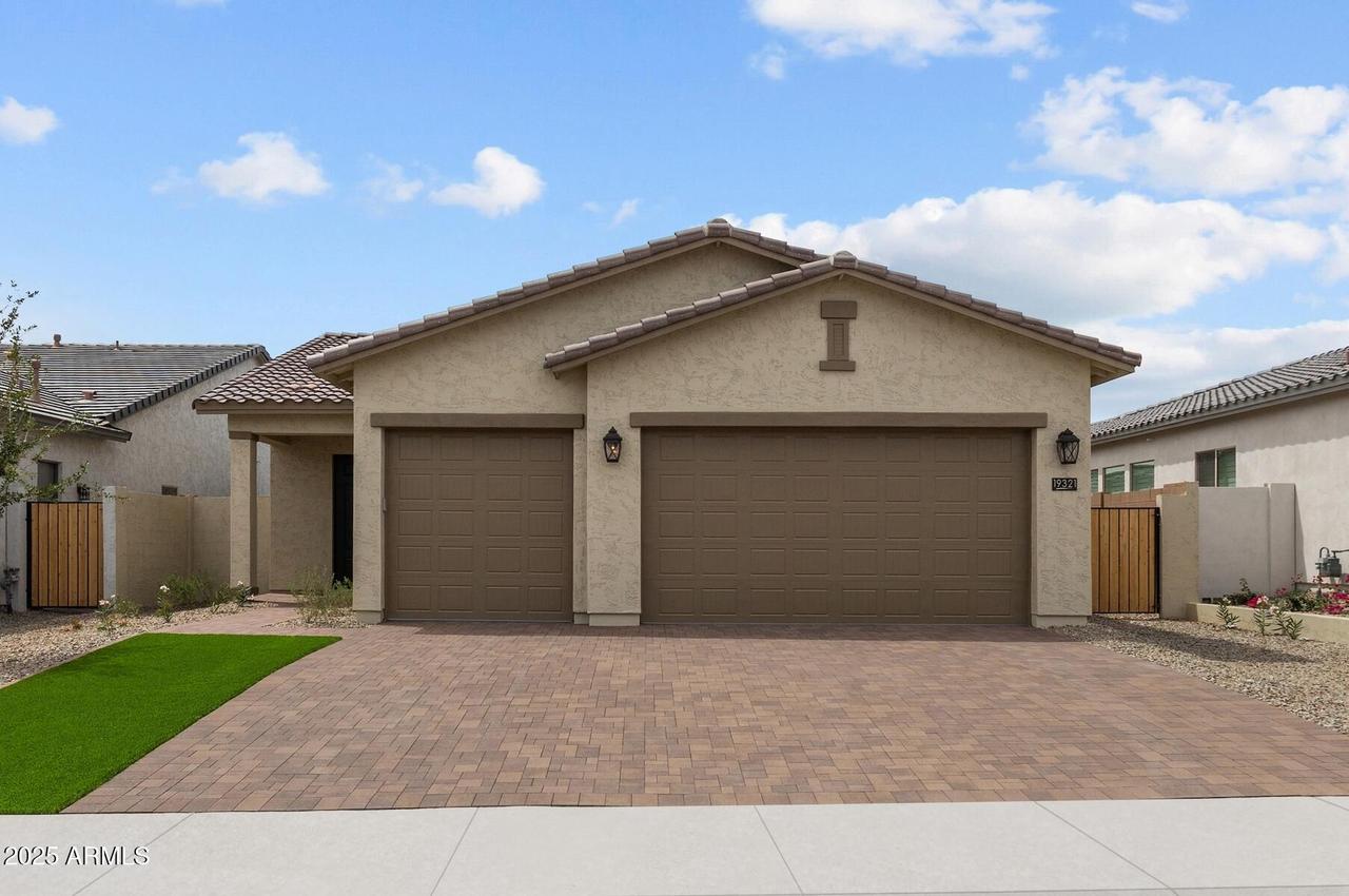19321 W Luke Ave., Litchfield Park, AZ 85340