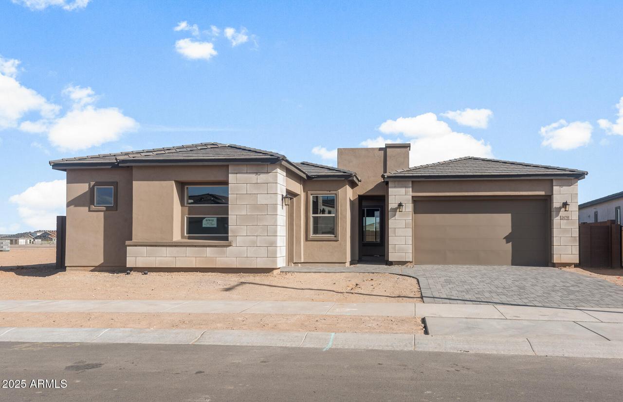 24791 N 169th Dr., Surprise, AZ 85387