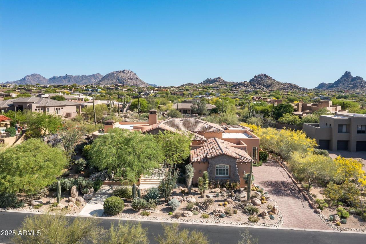 10531 E Cinder Cone Tr., Scottsdale, AZ 85262