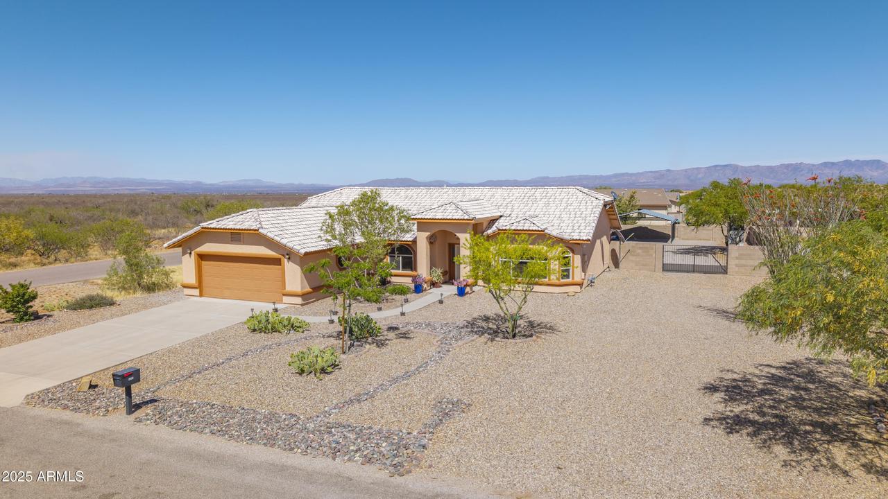 4203 S Bottle Brush Ln., Sierra Vista, AZ 85650