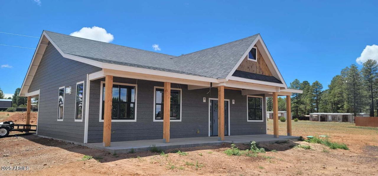 2722 Church Ln., Overgaard, AZ 85933