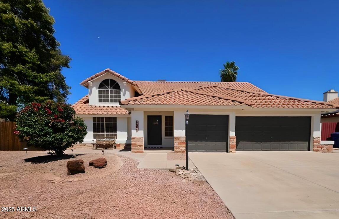 2712 W Oakgrove Ln., Chandler, AZ 85224