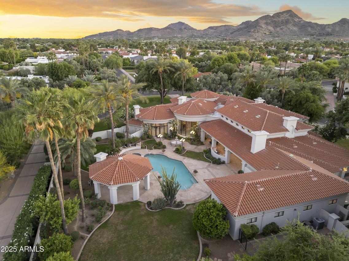 8815 N 65th St., Paradise Valley, AZ 85253