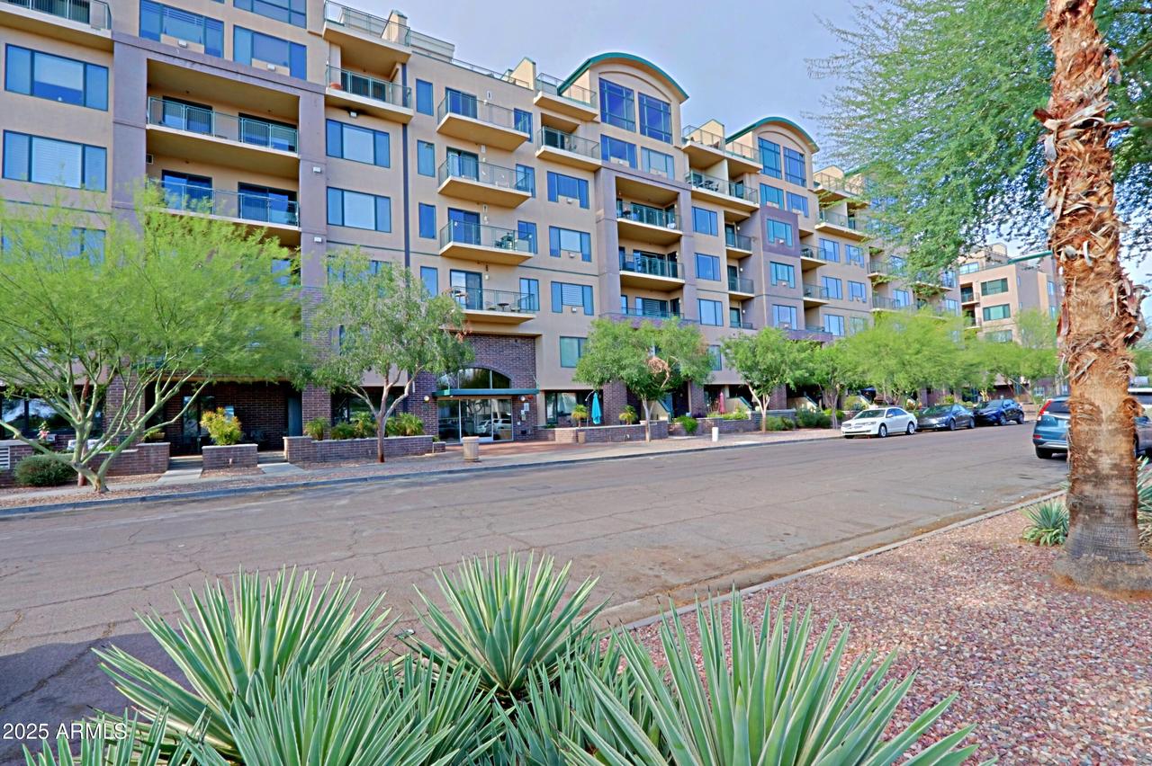 16 W Encanto Blvd. #305, Phoenix, AZ 85003