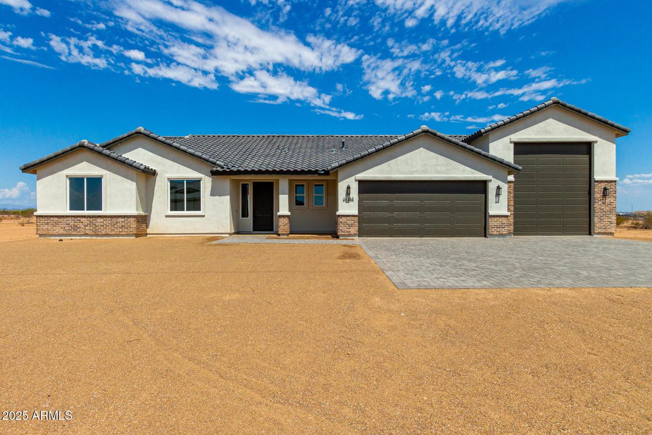 24183 N 196th Ln., Surprise, AZ 85387