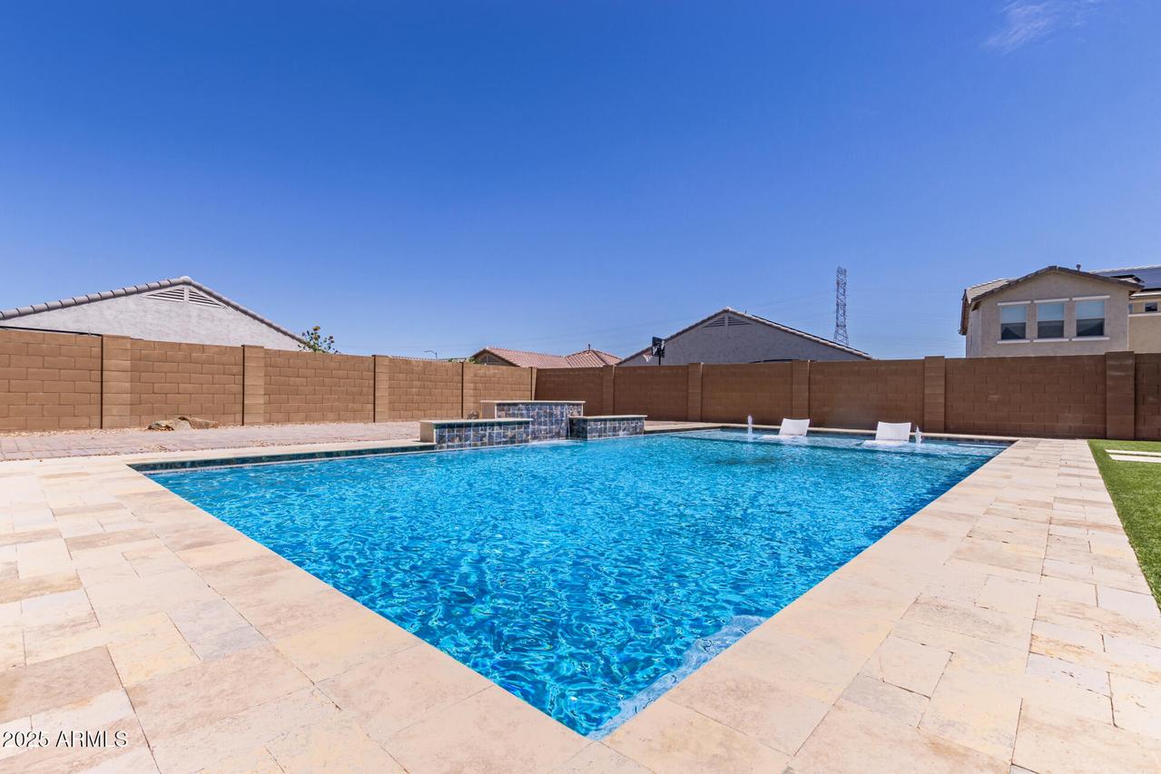 24733 N 96th Ln., Peoria, AZ 85383