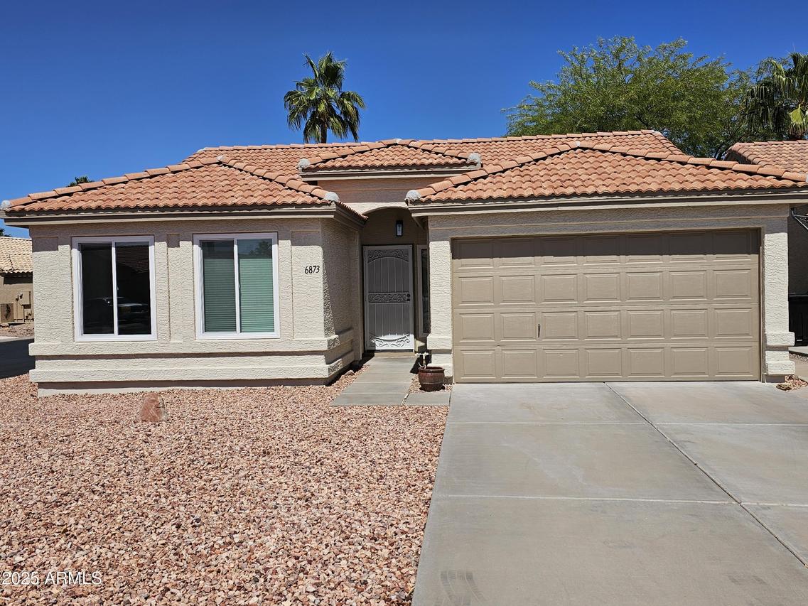 6873 S Lake Forest Ct., Chandler, AZ 85249