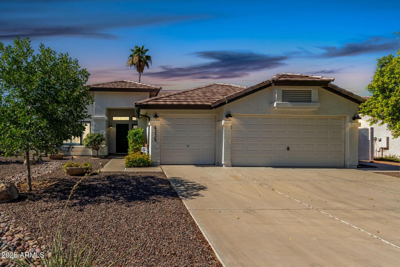4335 E Enrose St., Mesa, AZ 85205