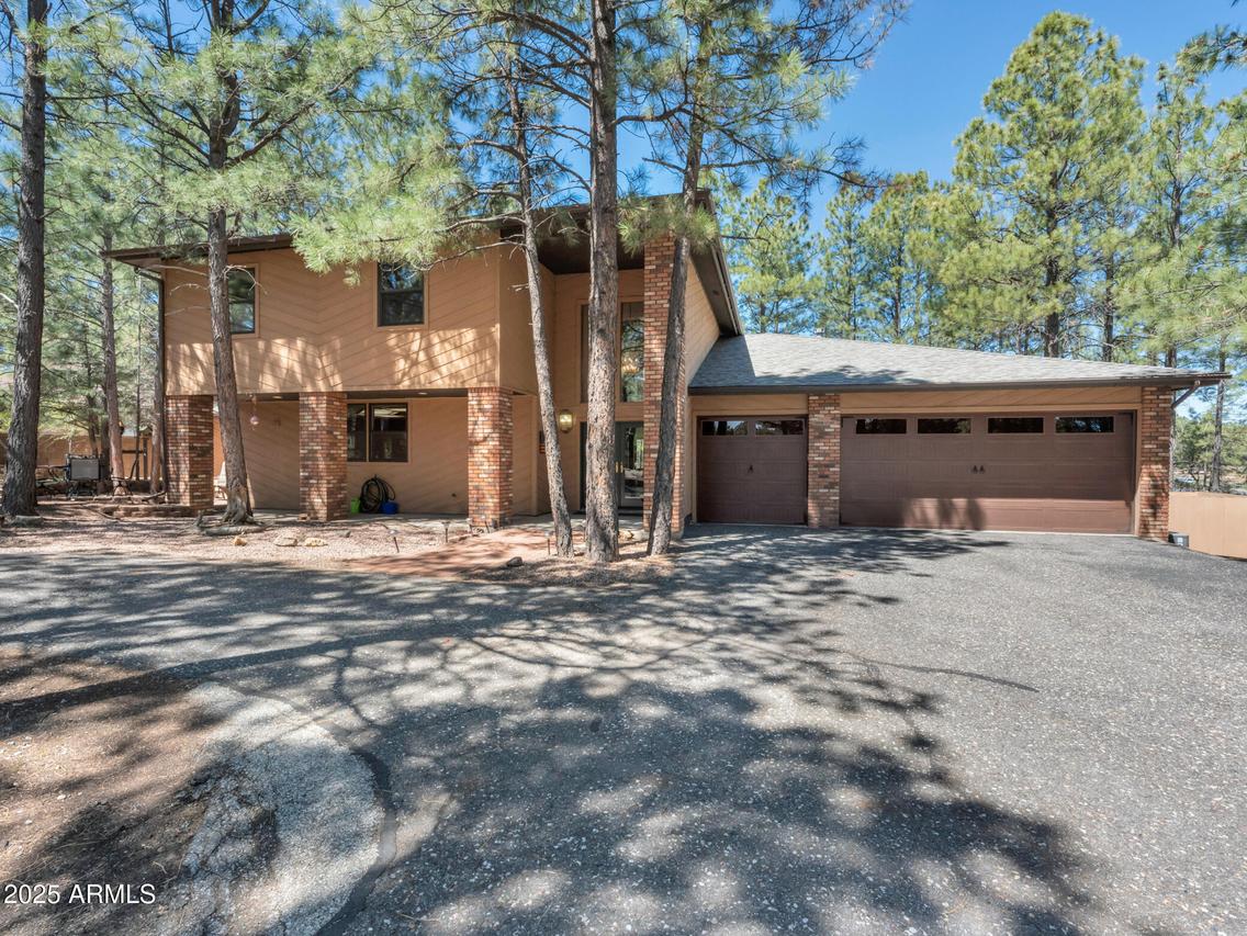 951 N Sky View St., Flagstaff, AZ 86004