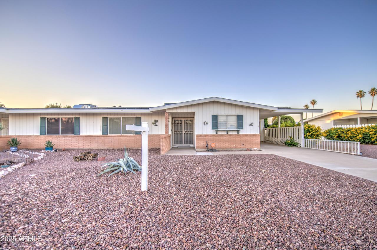 10620 W Clair Dr., Sun City, AZ 85351