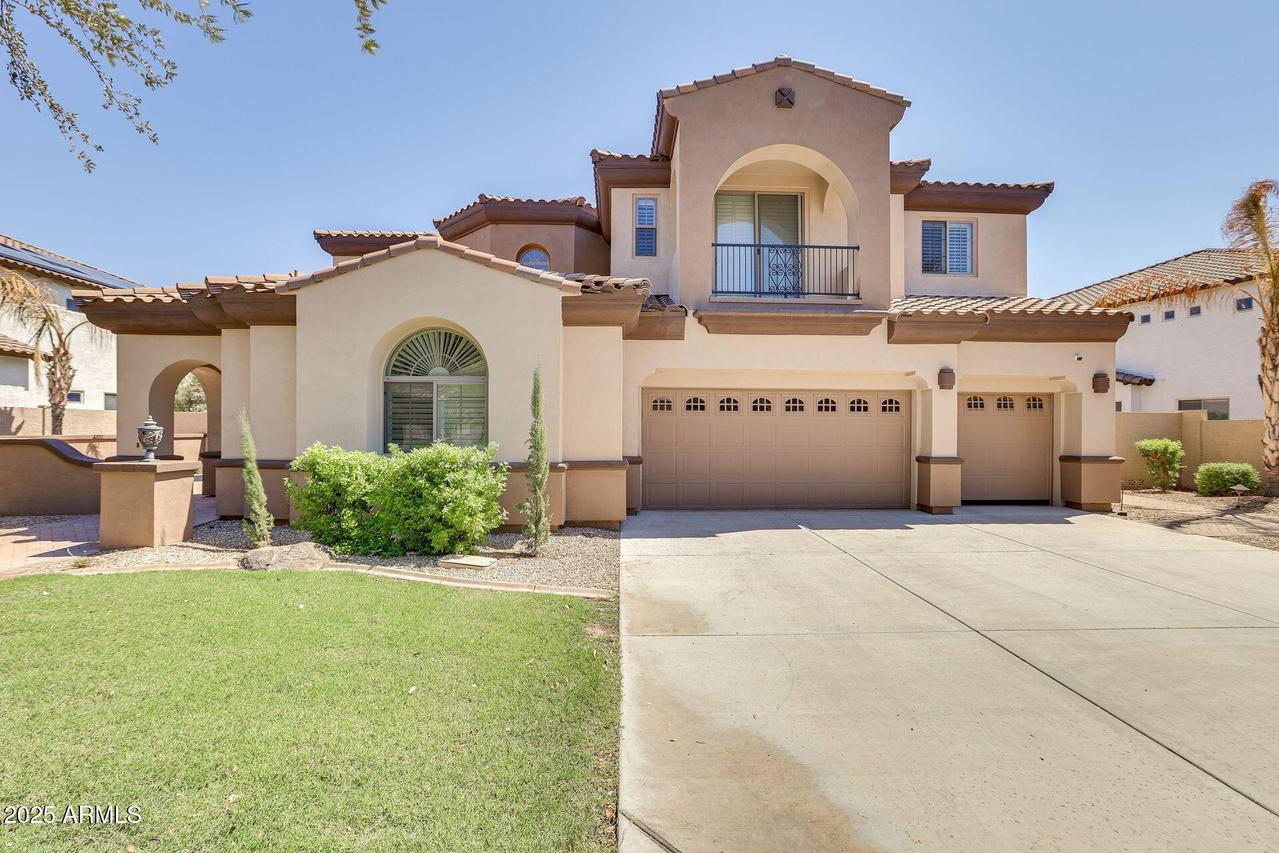 795 W Verbena Ln., Litchfield Park, AZ 85340