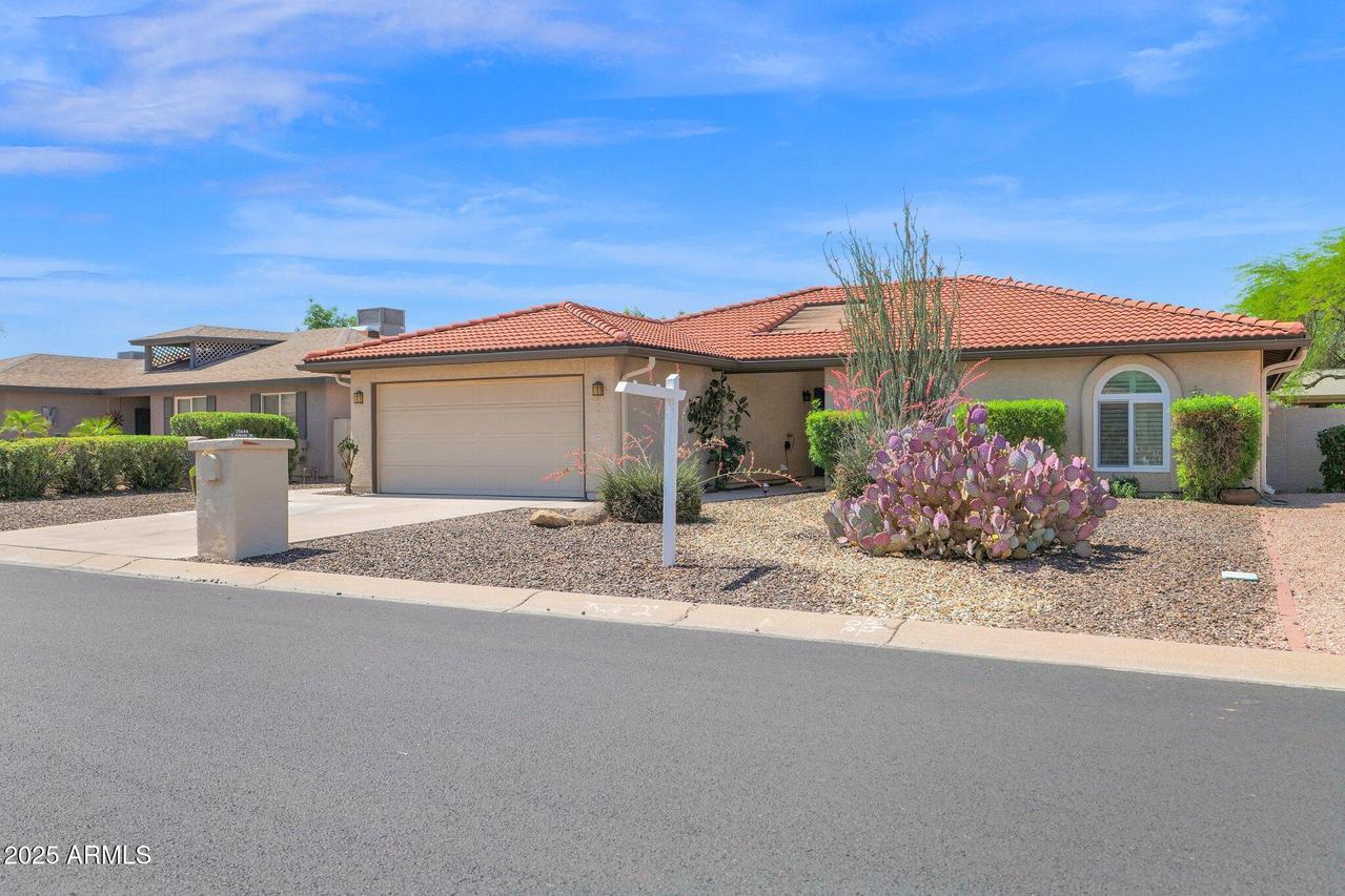 25644 S Howard Dr., Sun Lakes, AZ 85248
