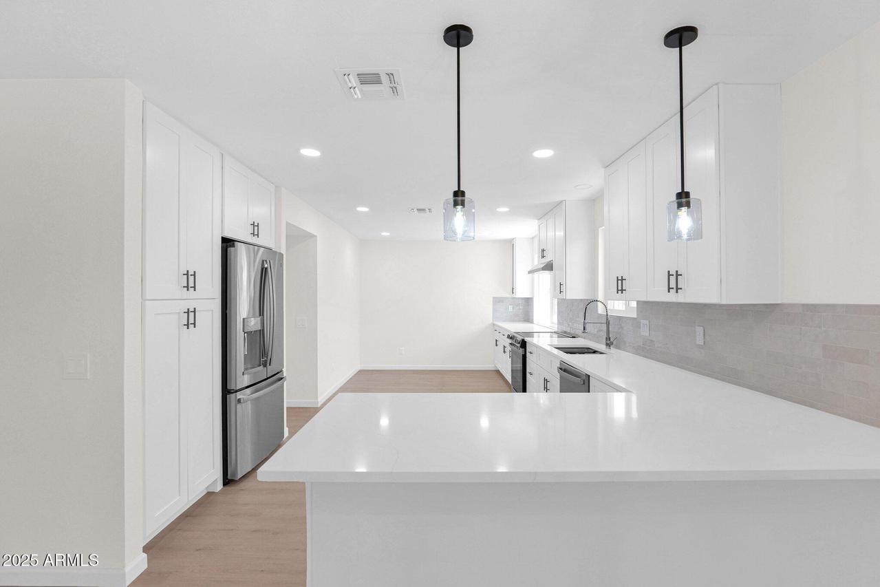 25644 S Howard Dr., Sun Lakes, AZ 85248