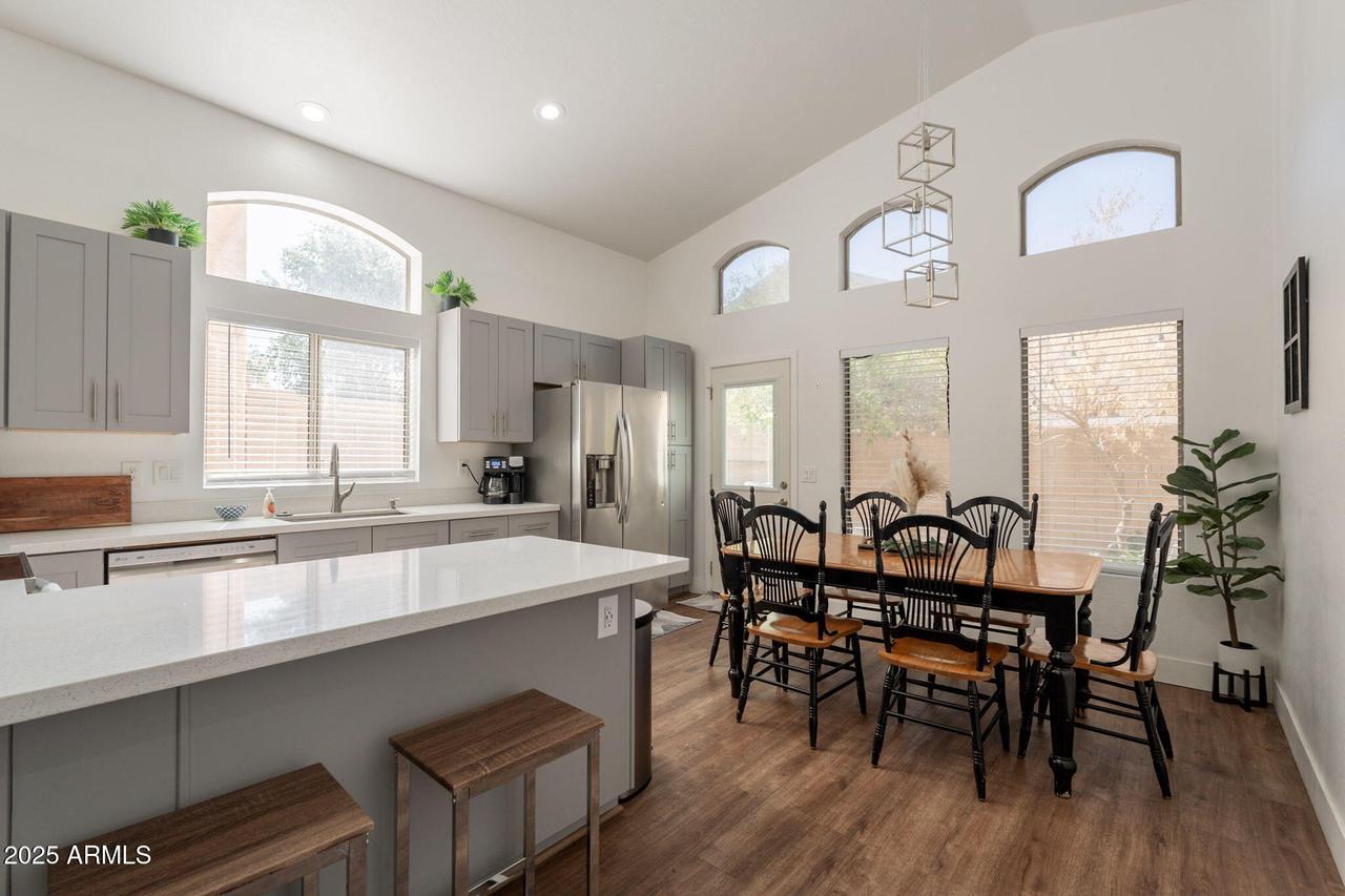 7227 E Kramer St., Mesa, AZ 85207
