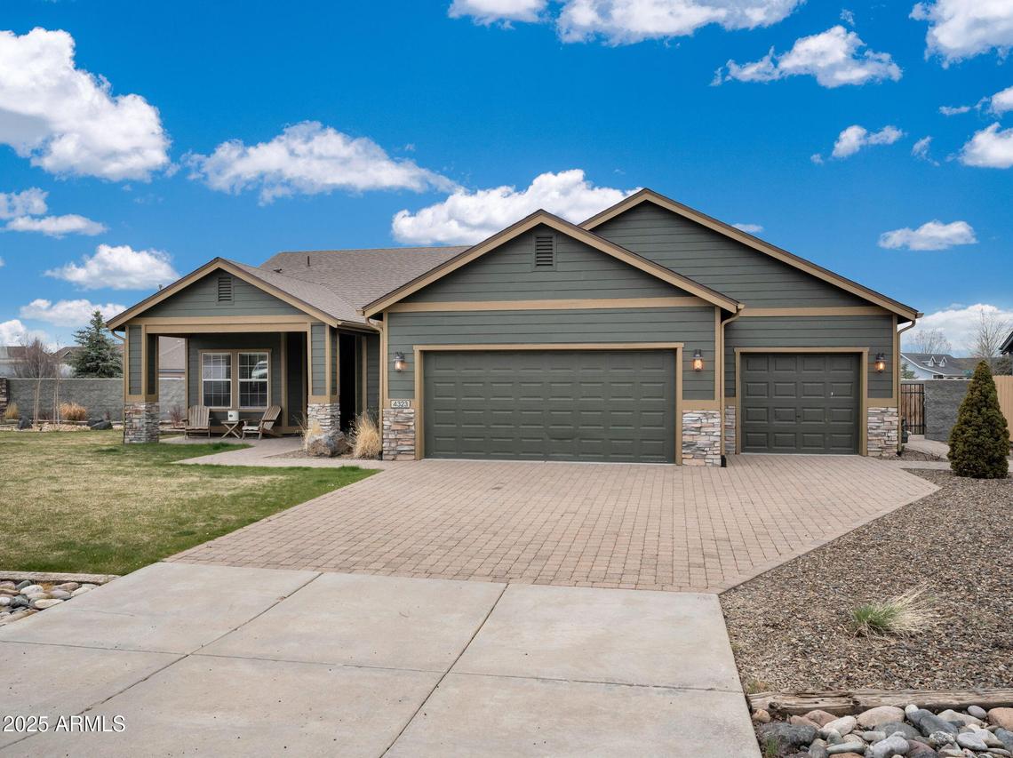 4323 Deer Springs Dr., Bellemont, AZ 86015