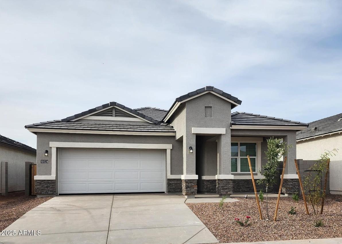 10524 W Bloch Rd., Tolleson, AZ 85353