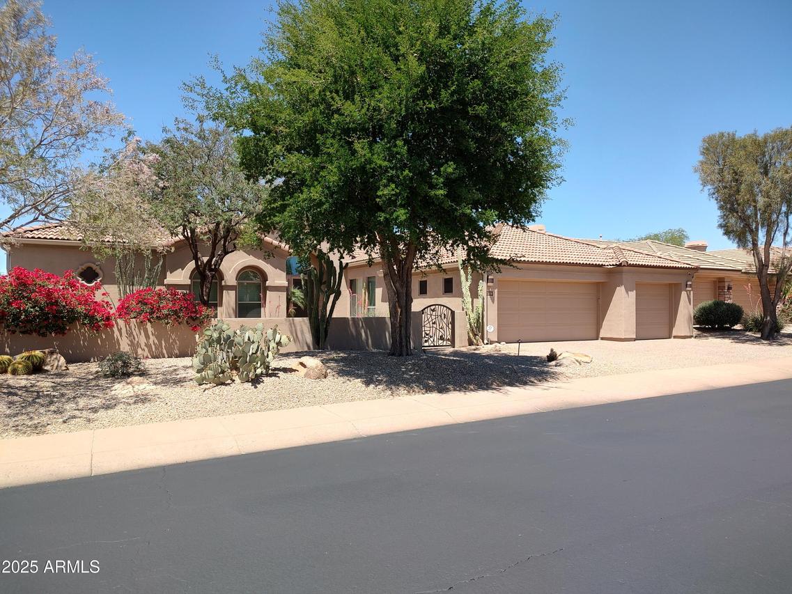 22436 N 55th St., Phoenix, AZ 85054