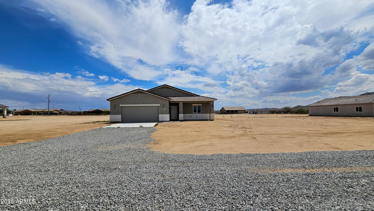 20427 W Mountain Sage Dr., Buckeye, AZ 85326