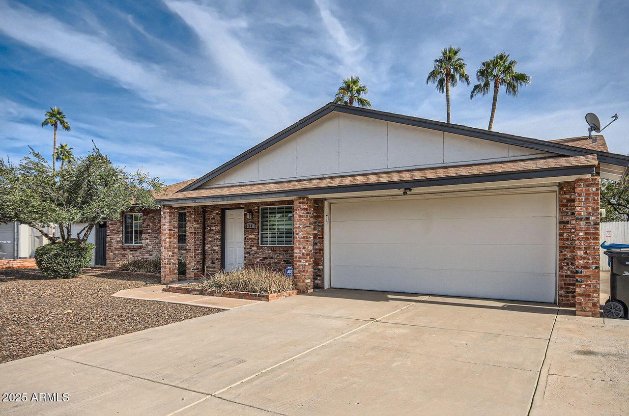 15841 N 23rd Pl., Phoenix, AZ 85022