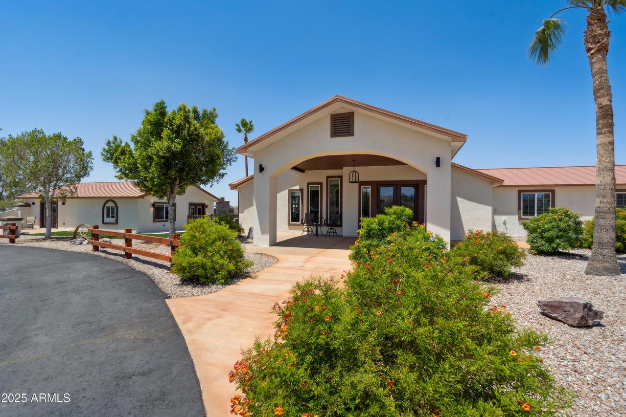920 N 104th St., Mesa, AZ 85207