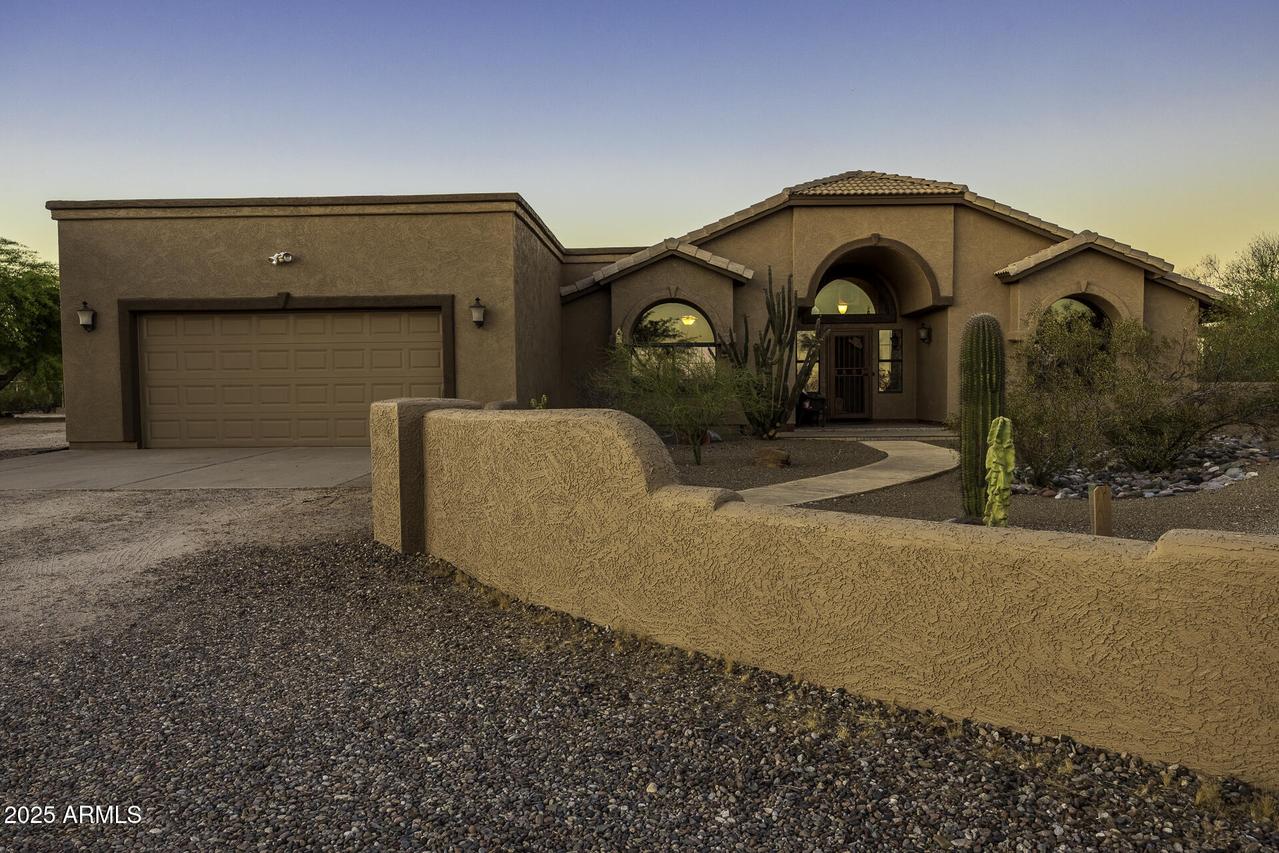 11378 N Sombra Del Monte Rd., Casa Grande, AZ 85194