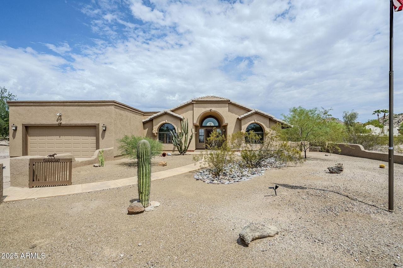 11378 N Sombra Del Monte Rd., Casa Grande, AZ 85194
