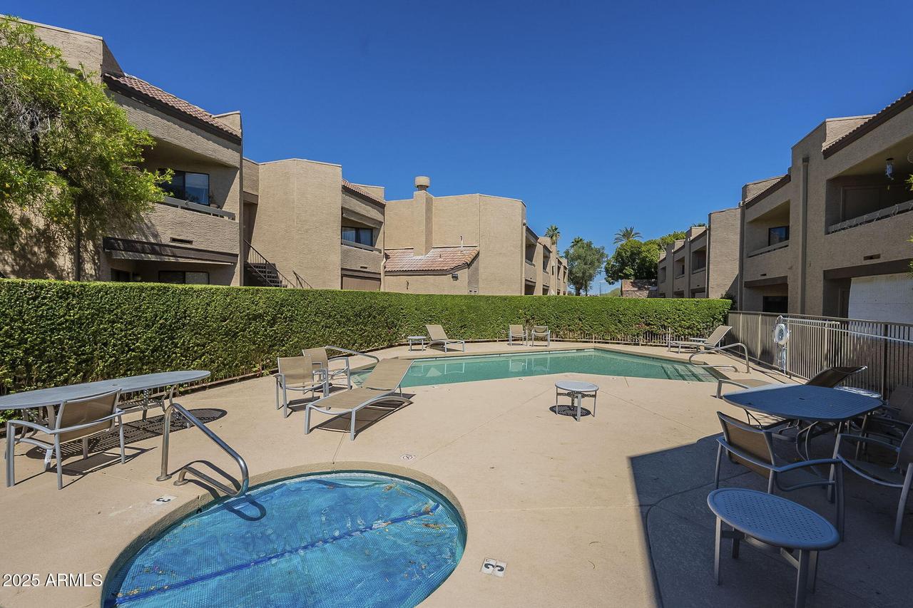 2228 N 52 St. #213, Phoenix, AZ 85008