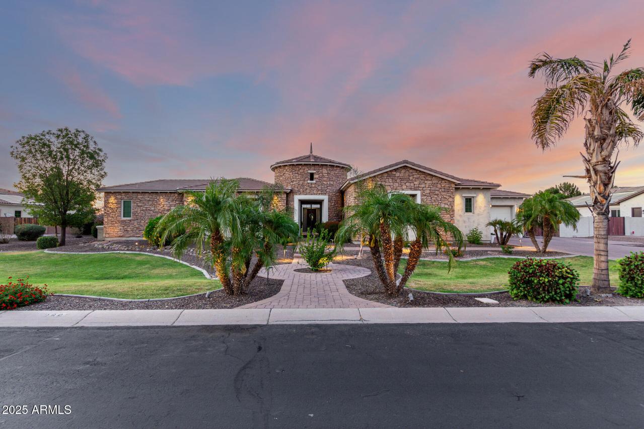 2892 E Fruitvale Ave., Gilbert, AZ 85297