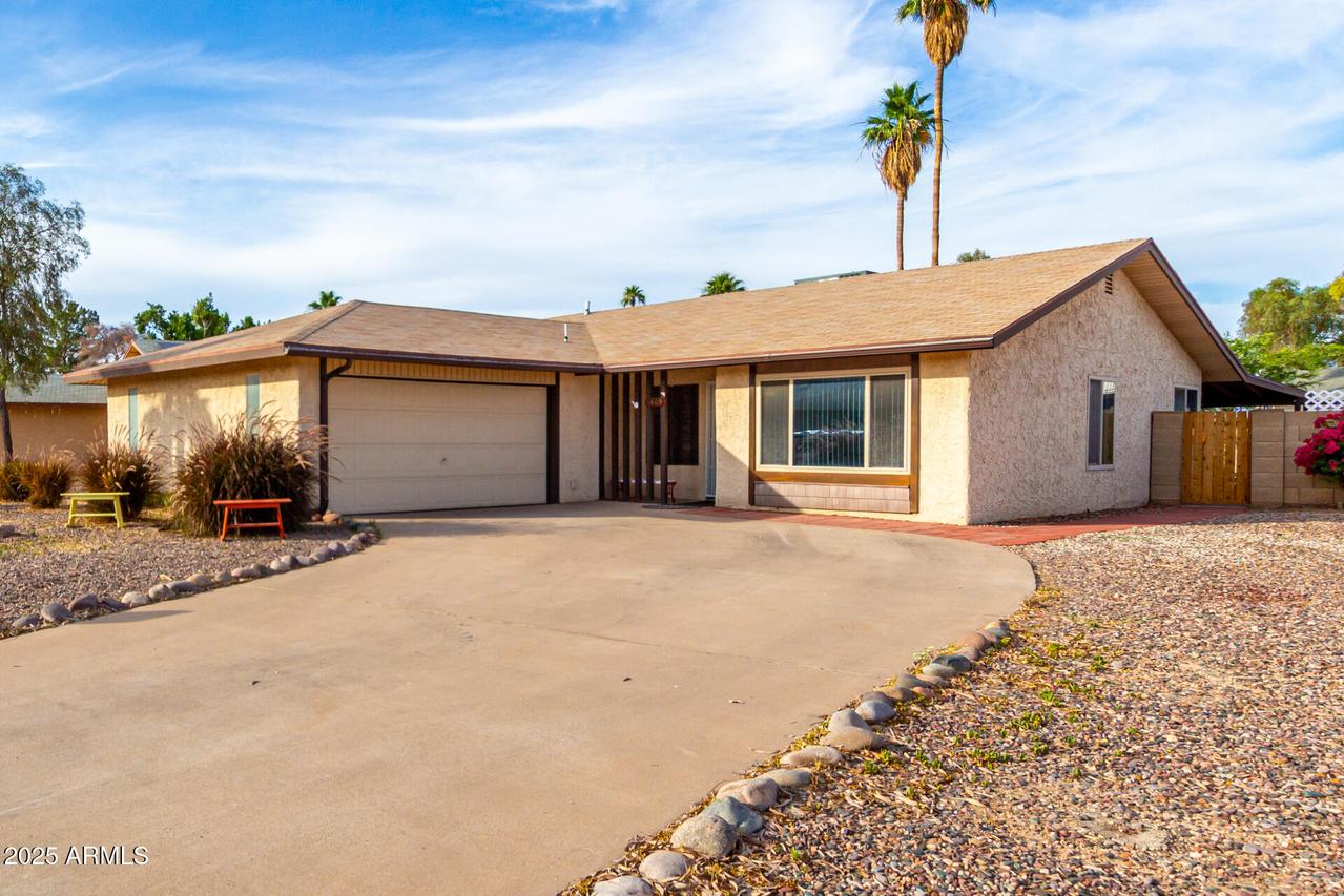 1409 S Revere, Mesa, AZ 85210
