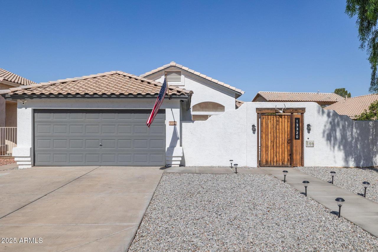 13320 N 82nd Dr., Peoria, AZ 85381