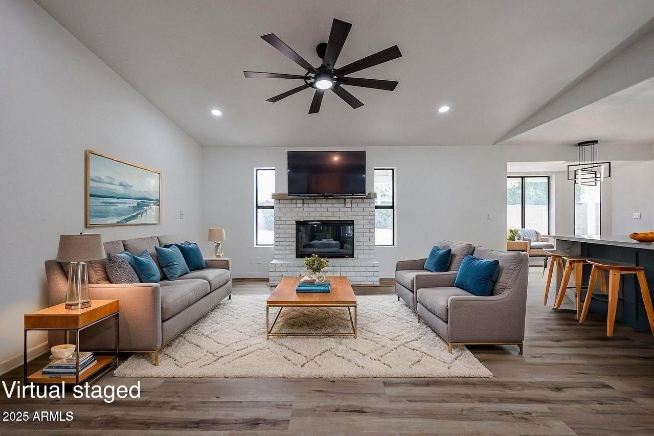 619 N Norfolk St., Mesa, AZ 85205