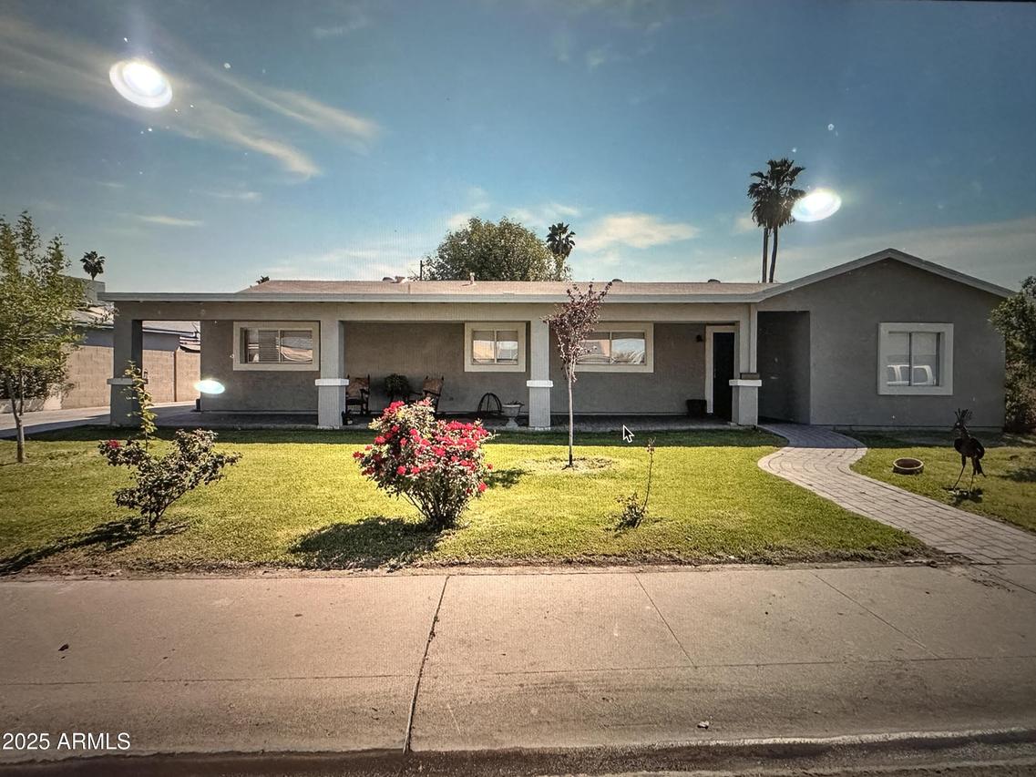6111 N 64th Dr., Glendale, AZ 85301