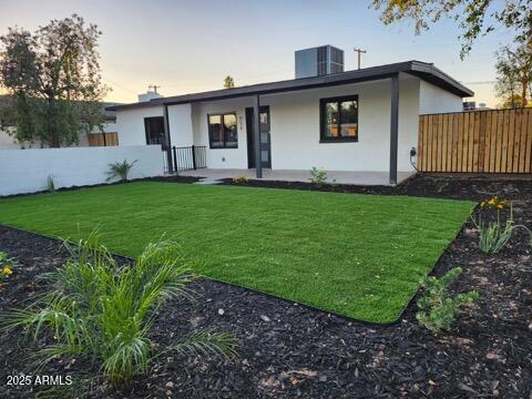 954 E Henry St., Tempe, AZ 85288
