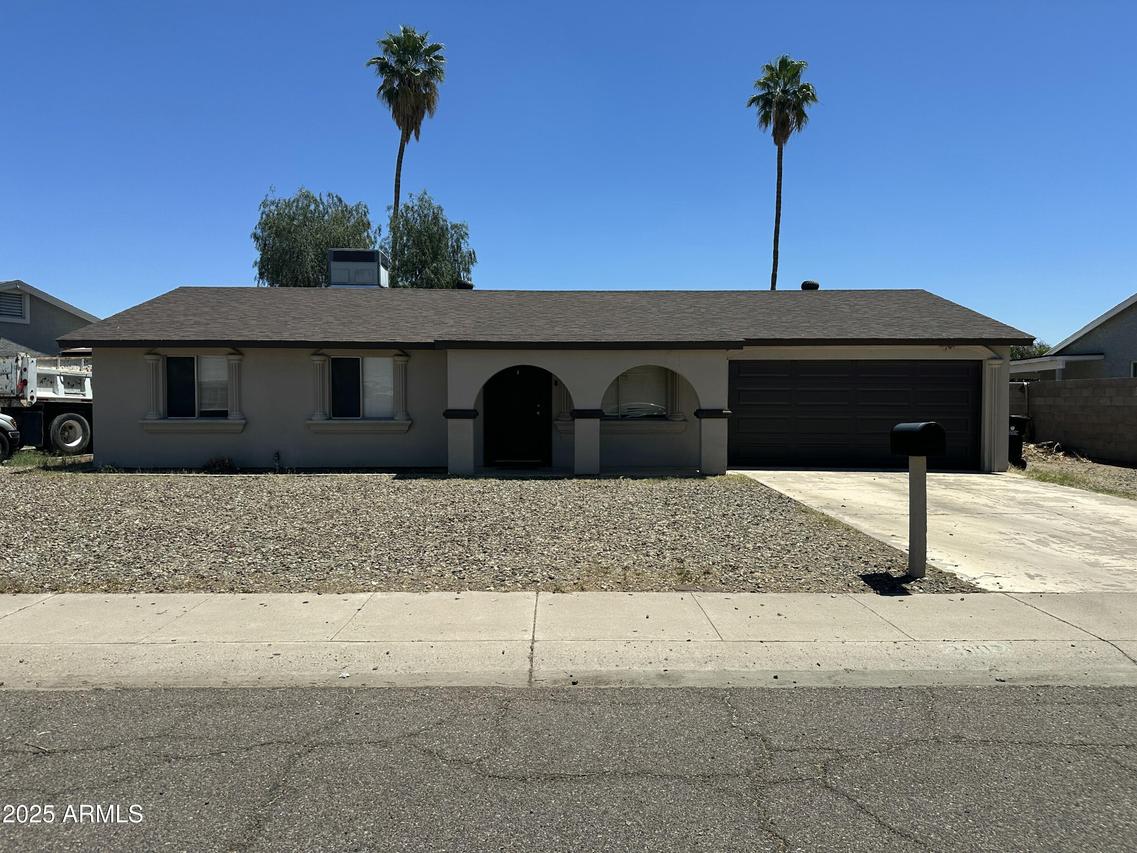 2007 N 55th Ln., Phoenix, AZ 85035