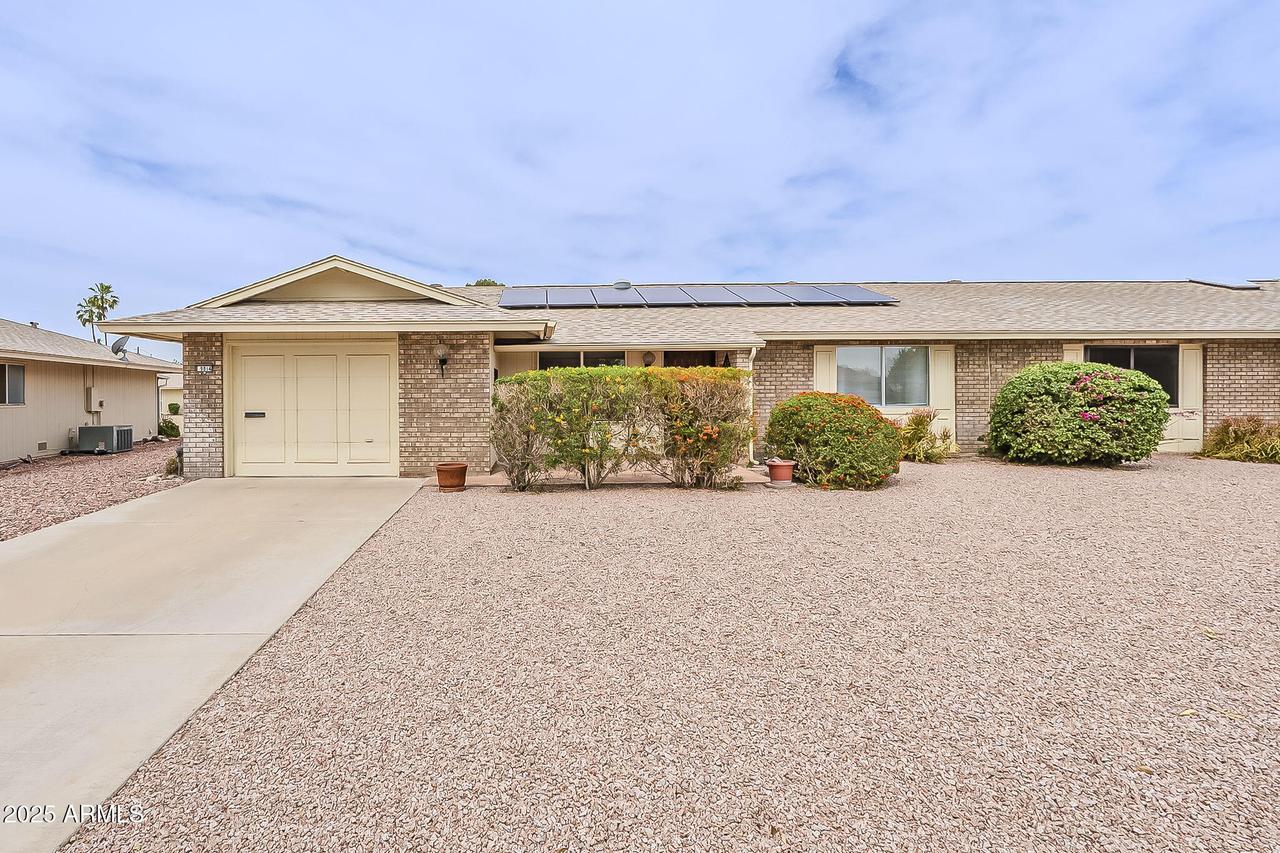 9814 W Long Hills Dr., Sun City, AZ 85351